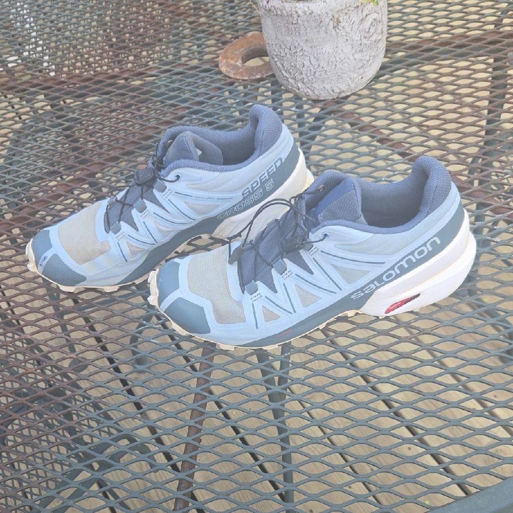 Salomon Womens Blue Athletic Shoes